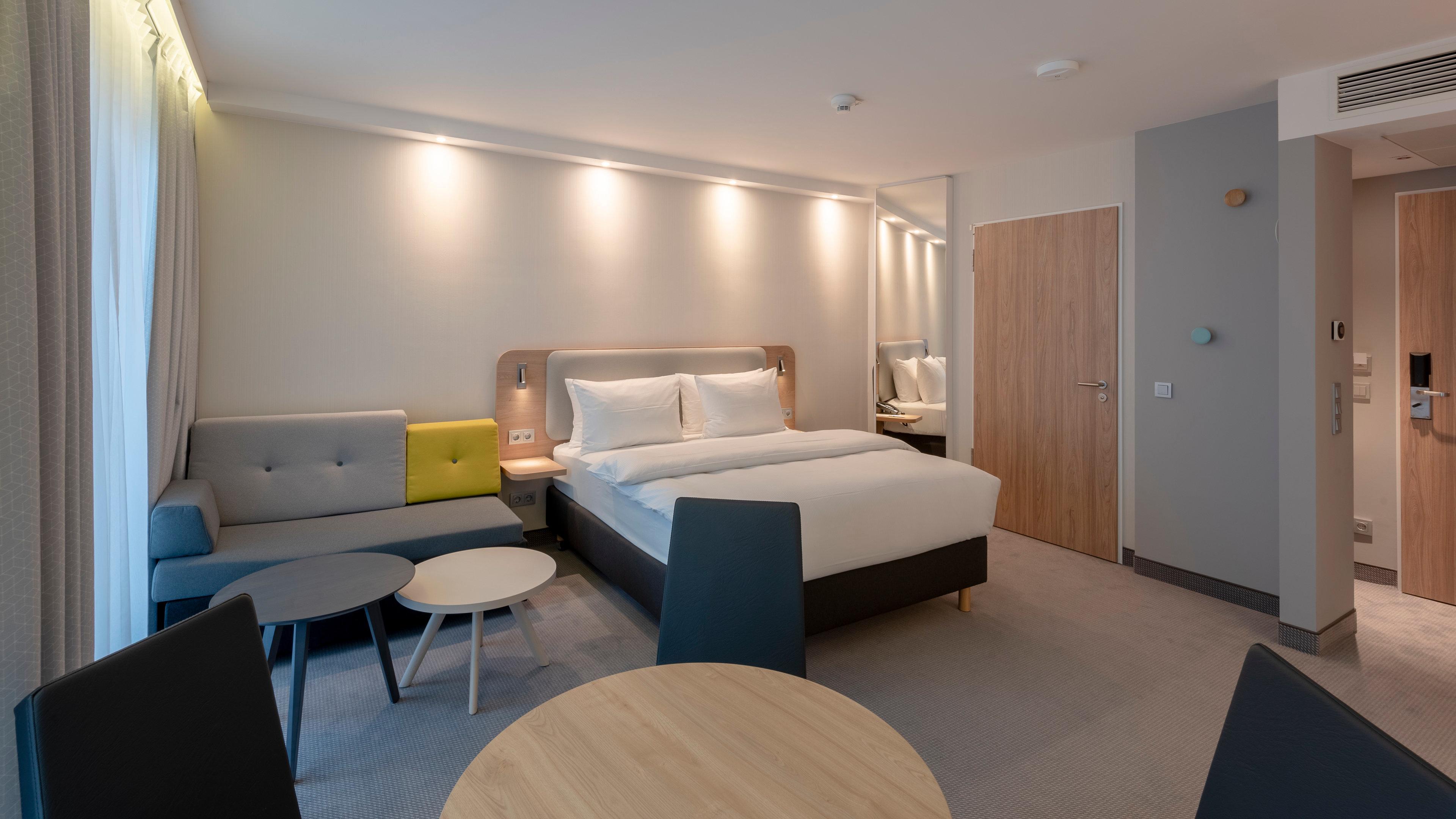 Express - By Ihg